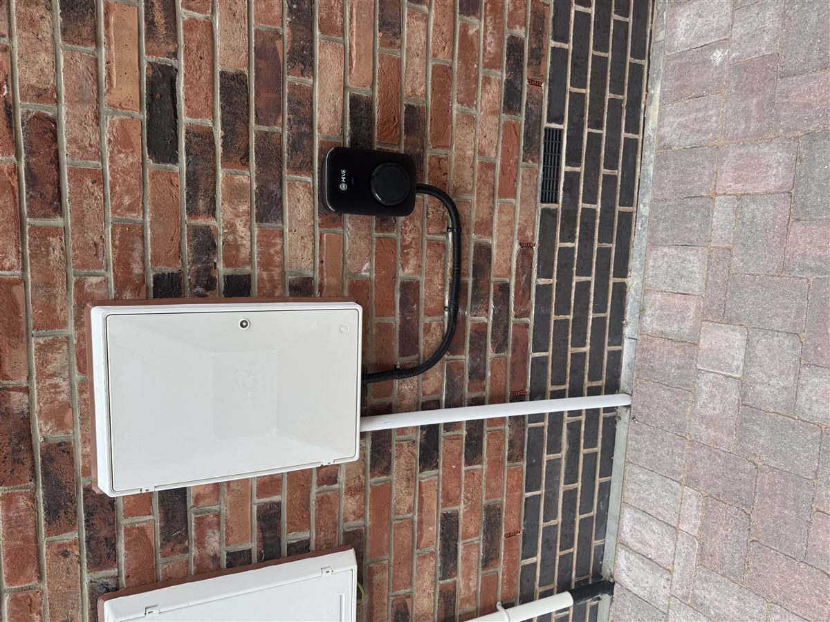 Commercial EV charger and meter installation